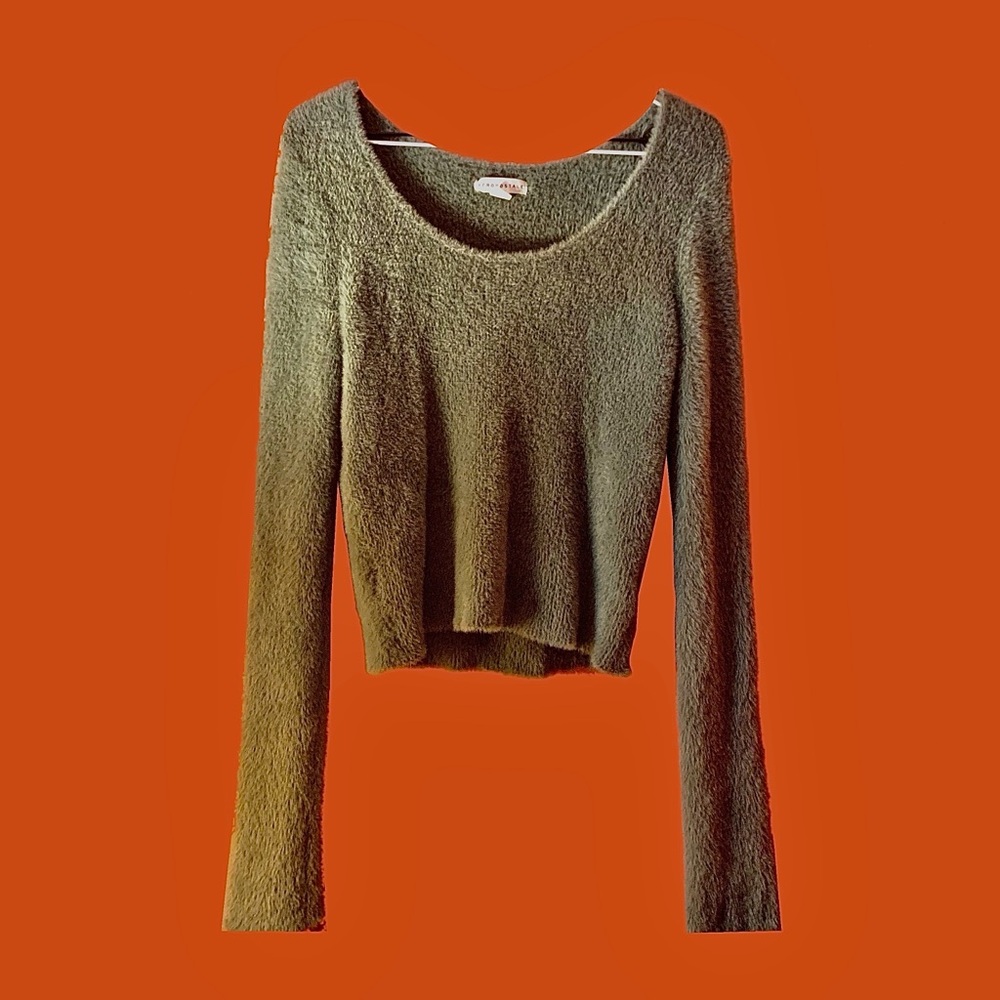 90s/Y2K Sage Green AERO Cropped, Eyelash Knit Scoop Neck Sweater Size M